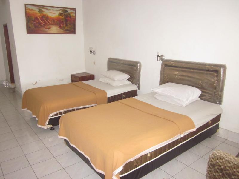 Pulau Bali Hotel Denpasar Redpartner Luaran gambar